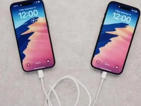 文罗镇苹果15维修店分享iPhone15可以给安卓充电吗 